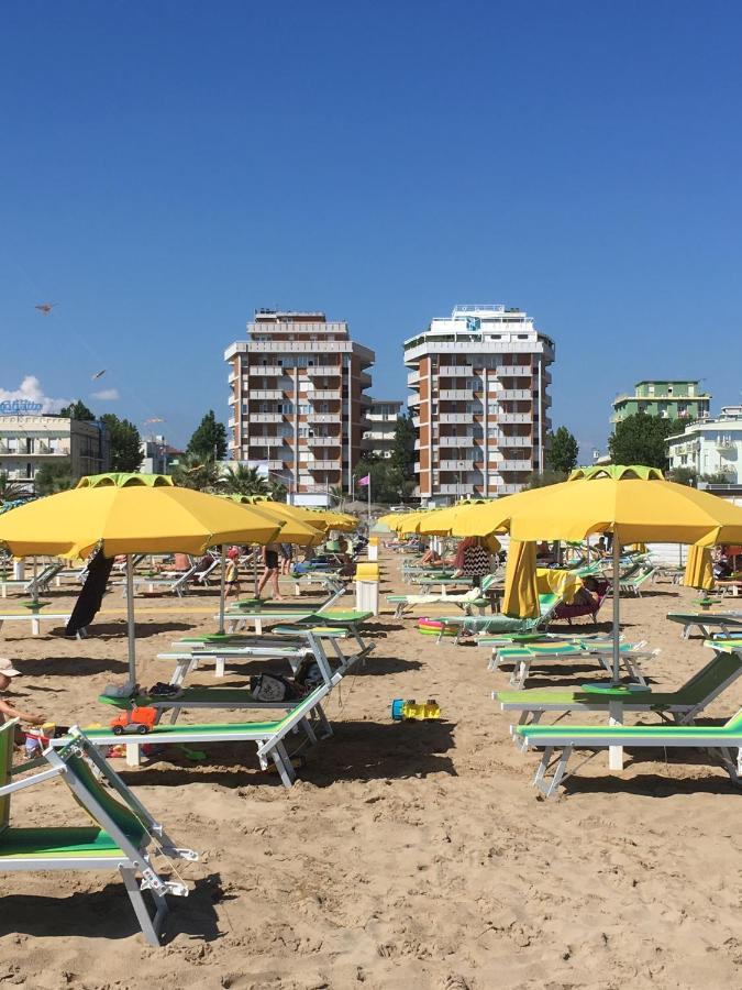 Appartamento Fronte Mare Rimini Exterior photo