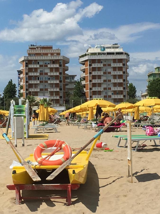 Appartamento Fronte Mare Rimini Exterior photo