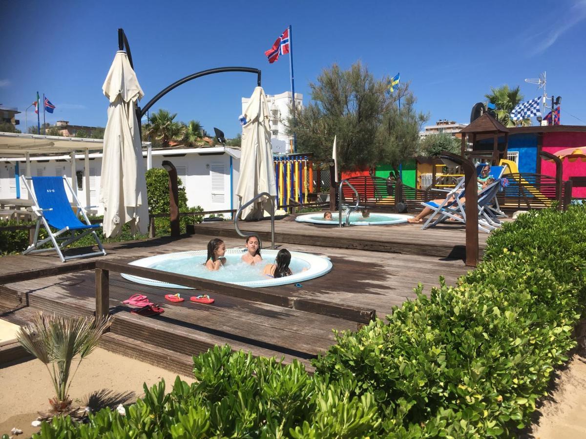 Appartamento Fronte Mare Rimini Exterior photo