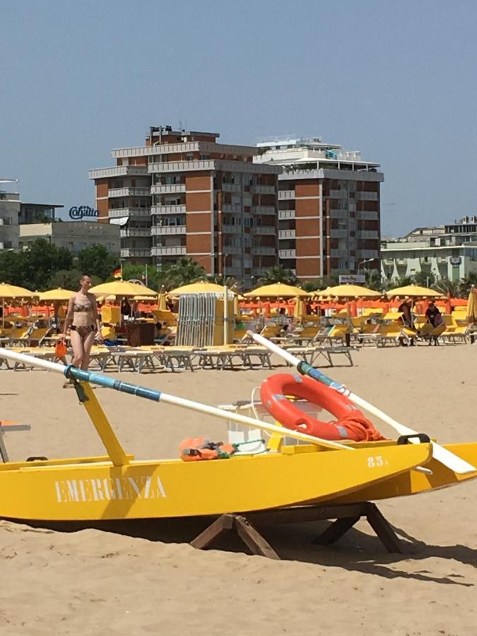 Appartamento Fronte Mare Rimini Exterior photo