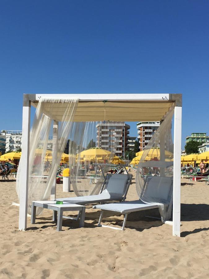 Appartamento Fronte Mare Rimini Exterior photo