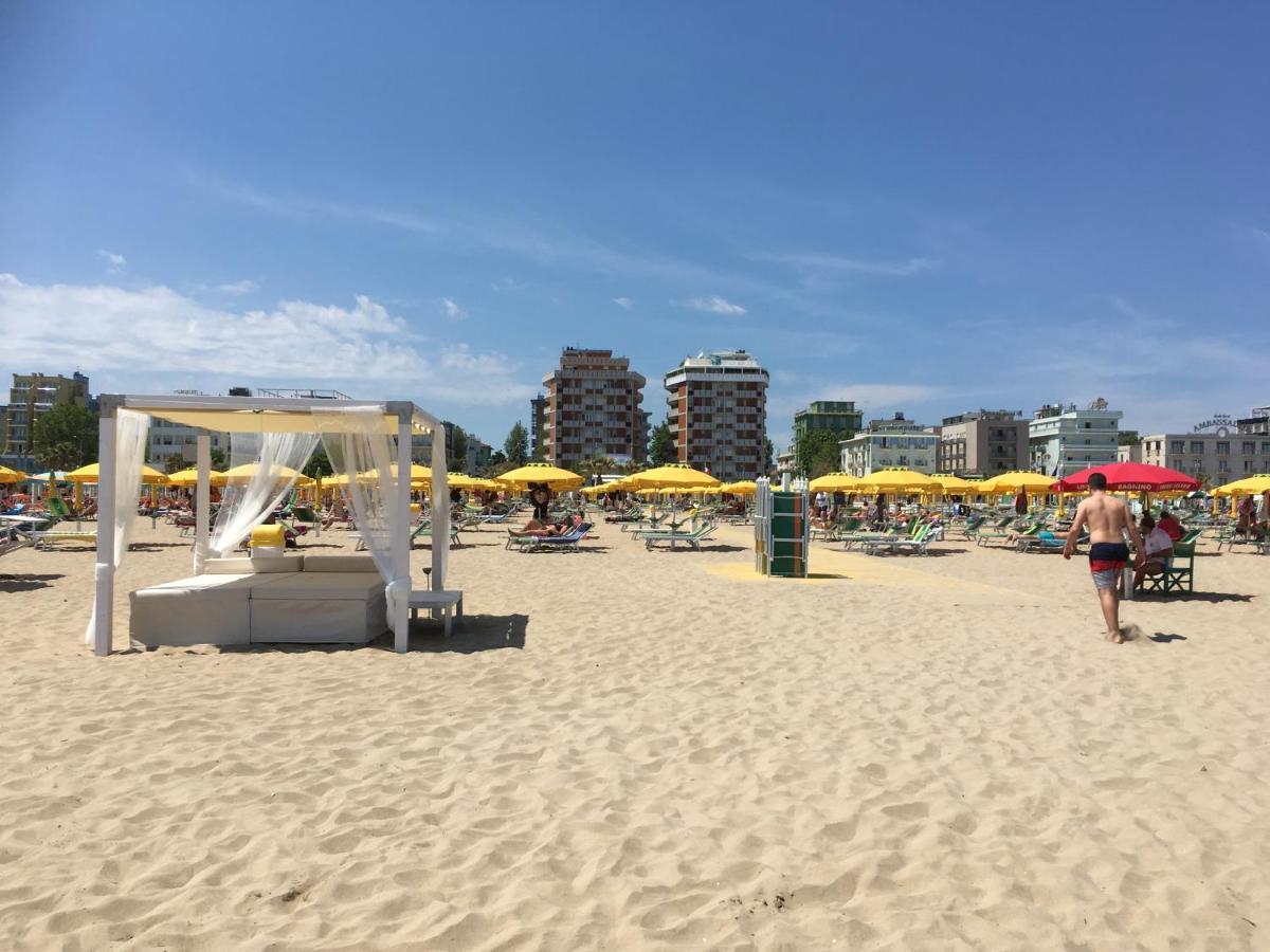Appartamento Fronte Mare Rimini Exterior photo