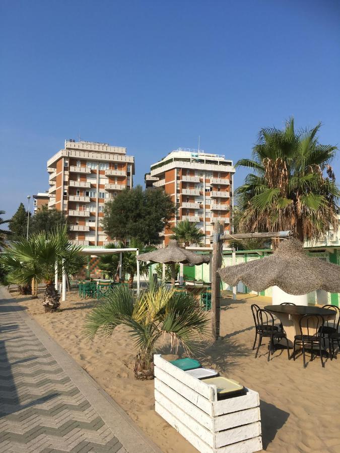 Appartamento Fronte Mare Rimini Exterior photo